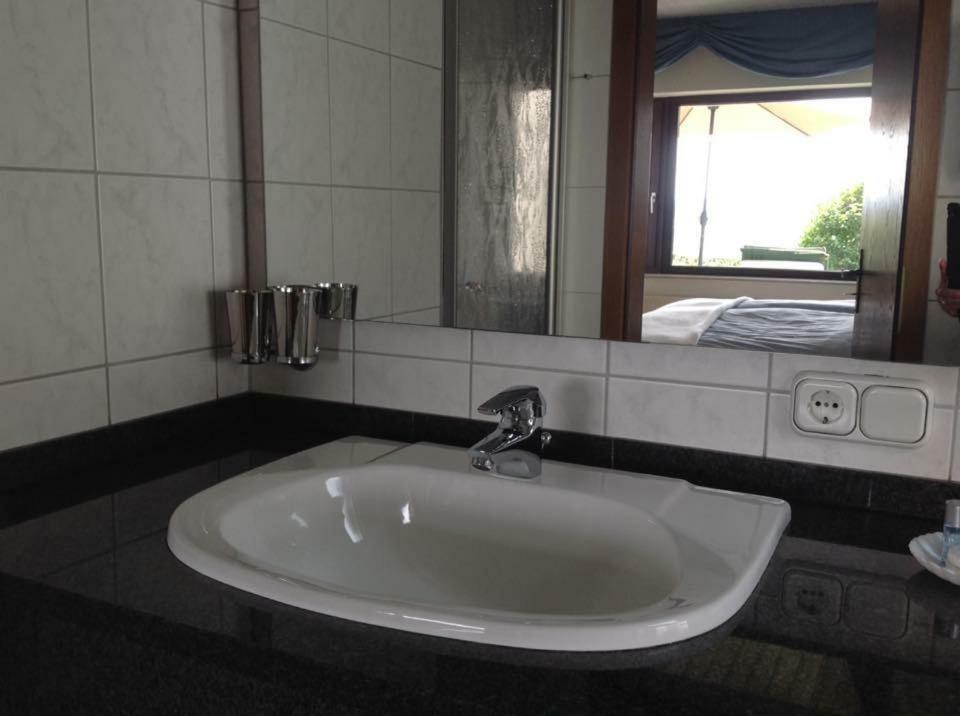 Haus Diana Bed & Breakfast Dottingen  Exterior photo